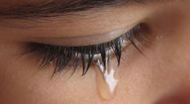 woman-crying